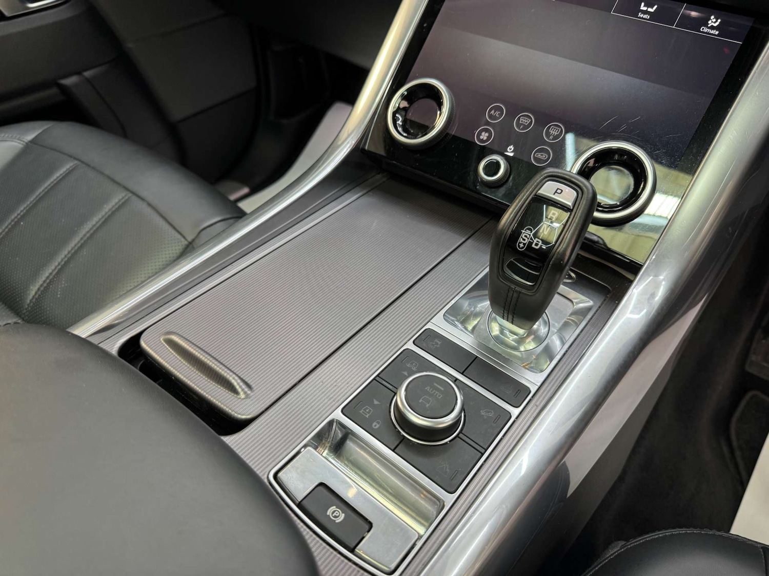 Used Land Rover Range Rover Sport 2020 for sale - 76765004: Photo 92