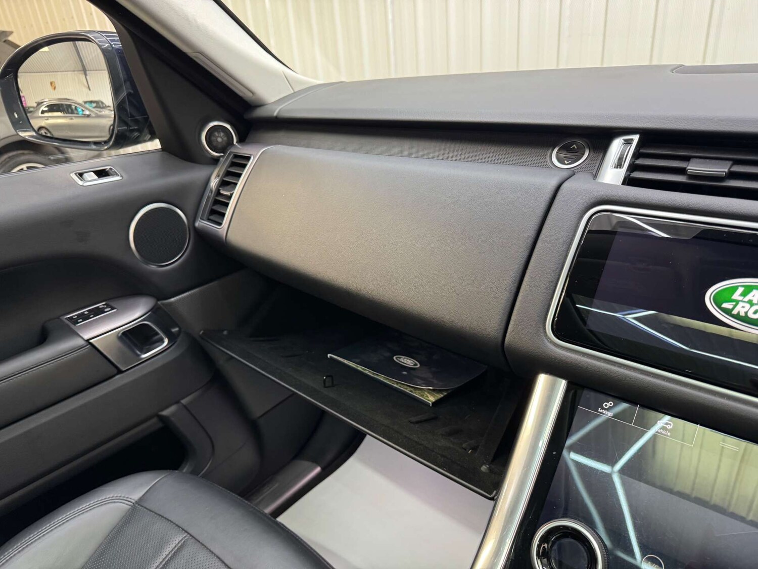 Used Land Rover Range Rover Sport 2020 for sale - 76765004: Photo 94