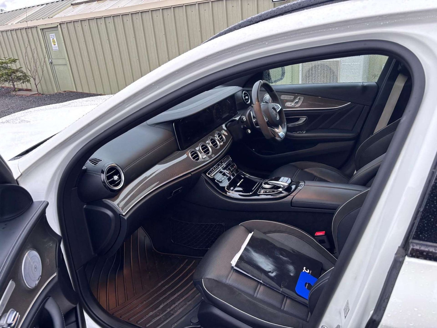 Used Mercedes-Benz E Class 2017 for sale - 76977390: Photo 14