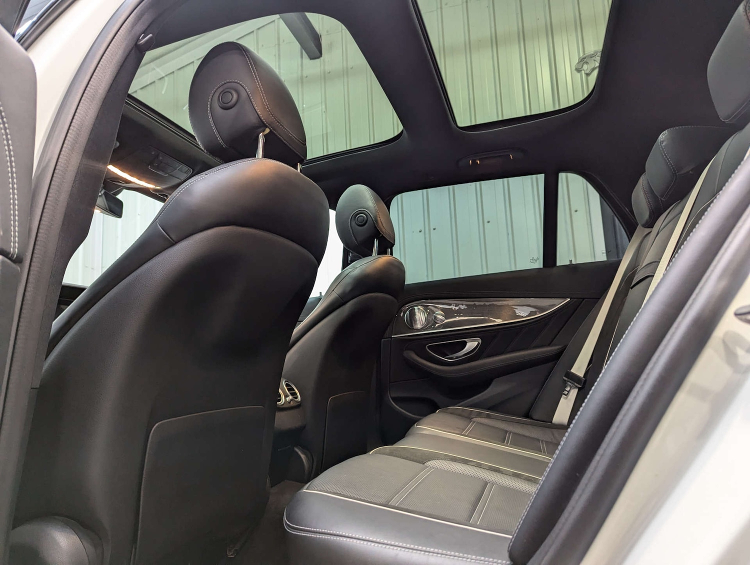 Used Mercedes-Benz E Class 2017 for sale - 76977390: Photo 68