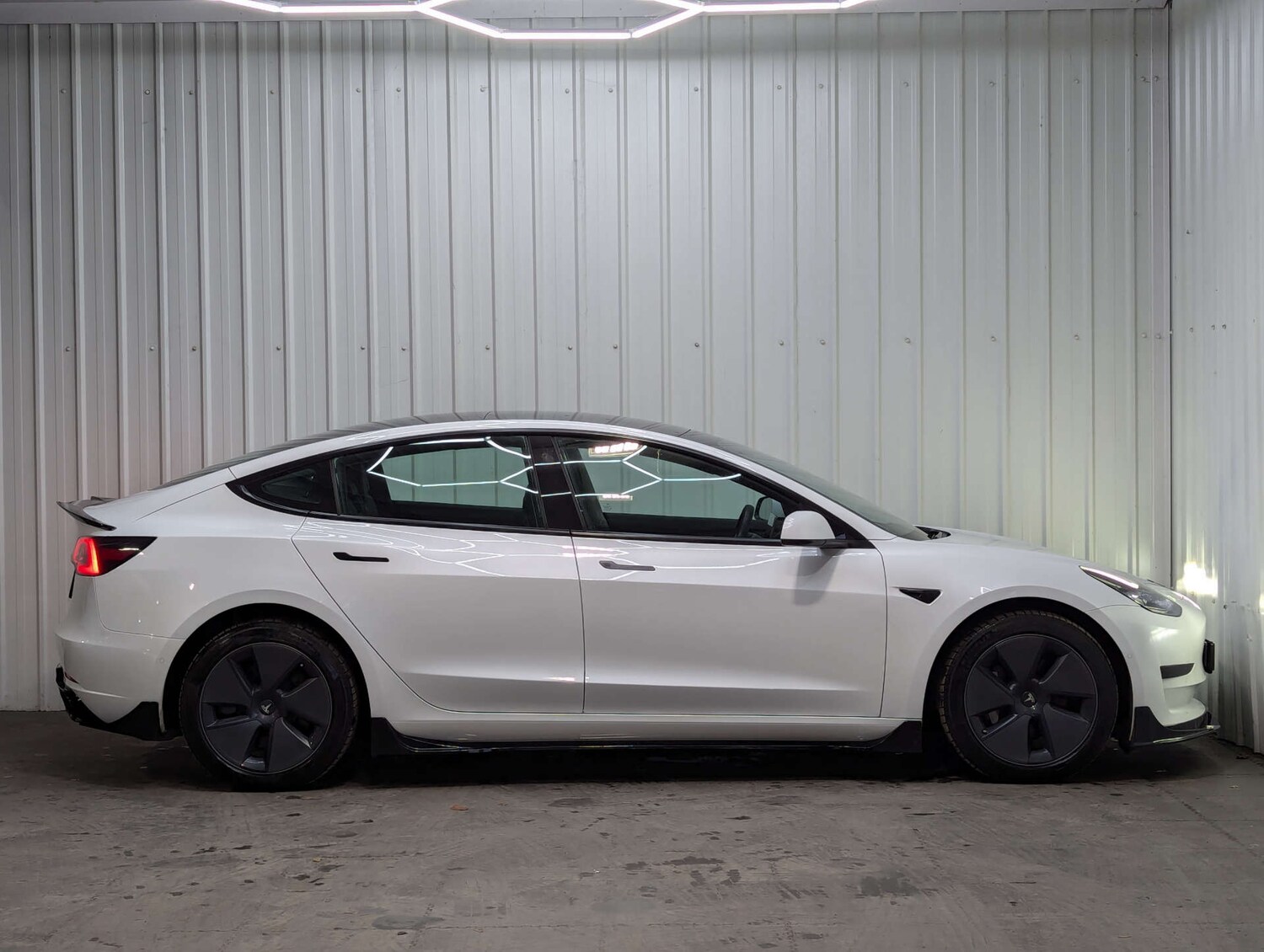 Used Tesla Model 3 2021 for sale - 77070831: Photo 13