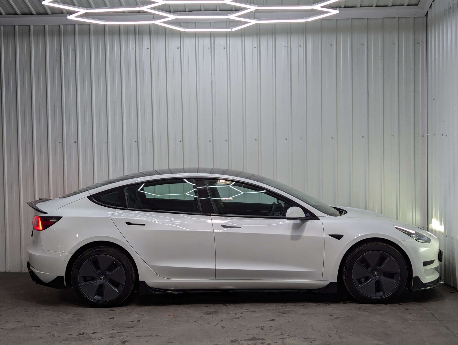 Used Tesla Model 3 2021 for sale - 77070831: Photo 14