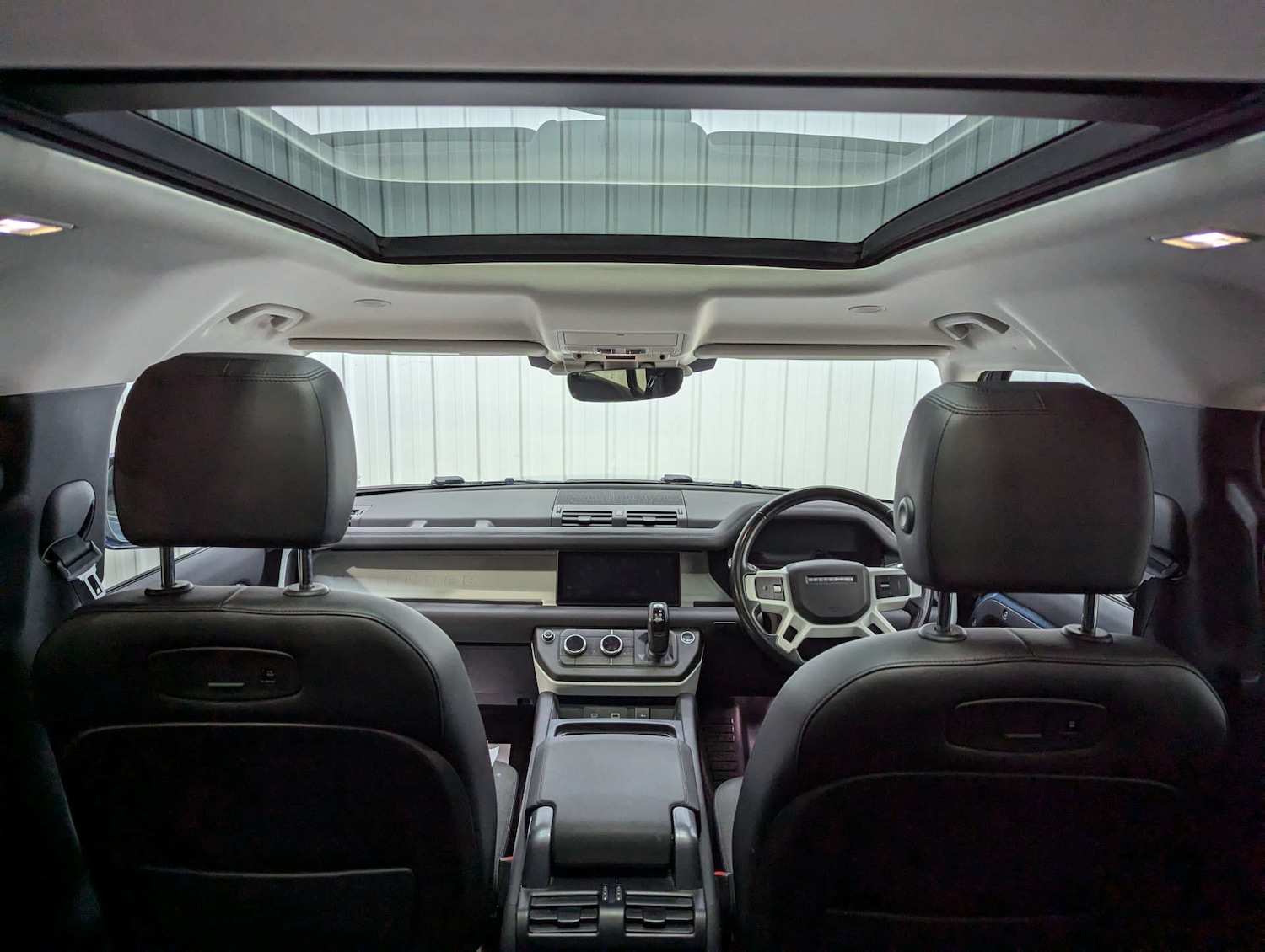 Used Land Rover Defender 2020 for sale - 78011089: Photo 45