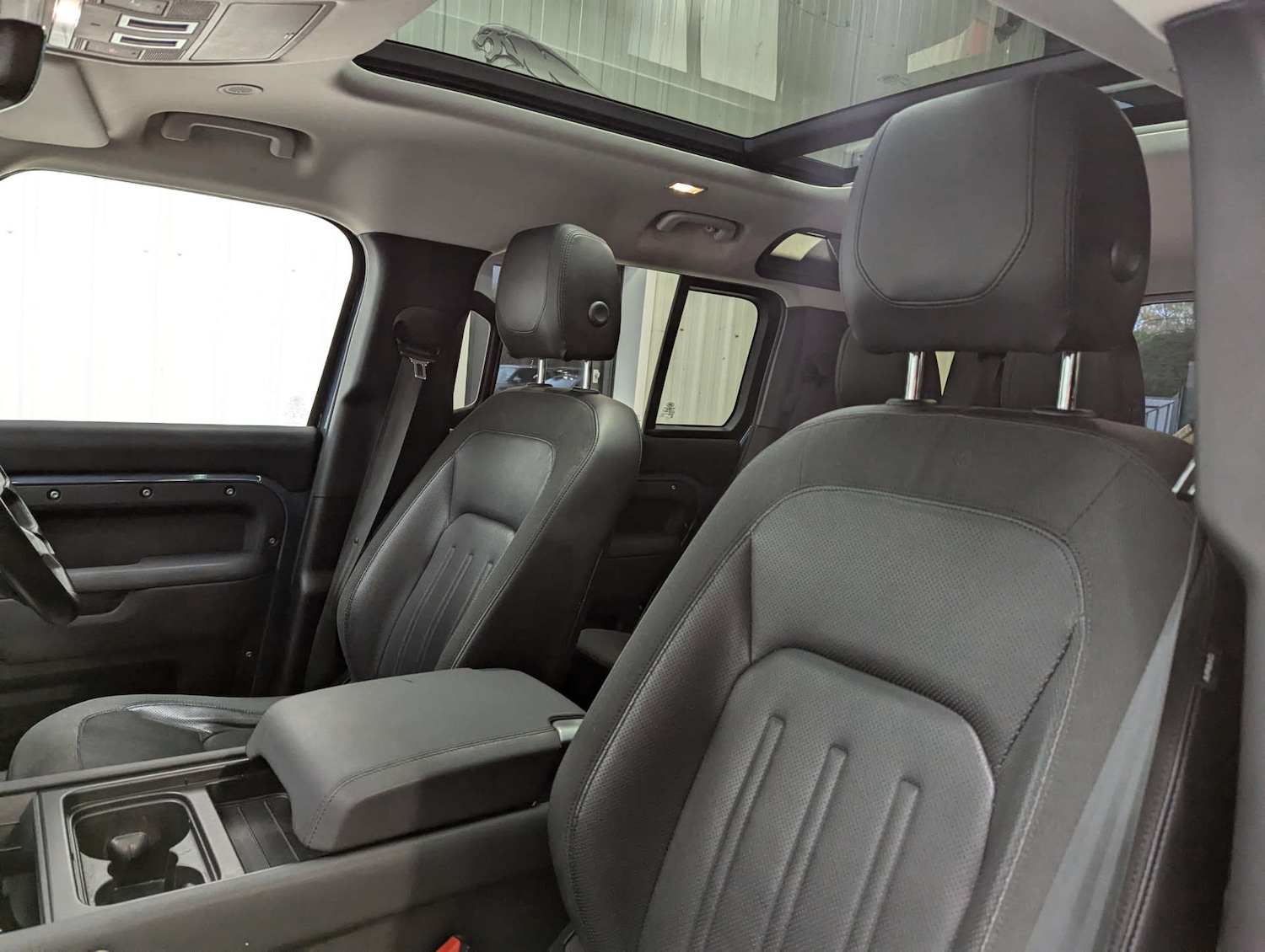 Used Land Rover Defender 2020 for sale - 78011089: Photo 57