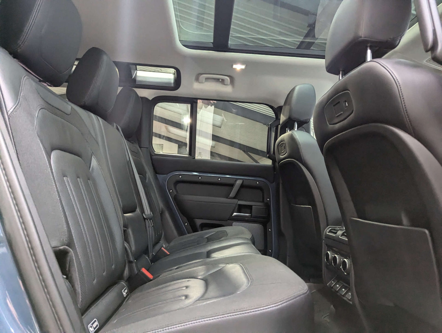 Used Land Rover Defender 2020 for sale - 78011089: Photo 63