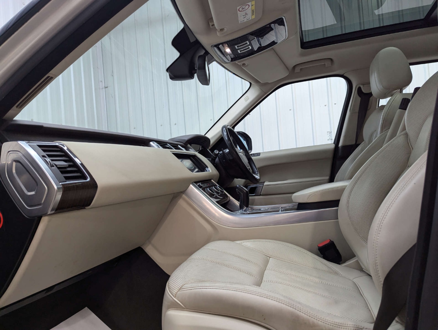 Used Land Rover Range Rover Sport 2015 for sale - 77195835: Photo 55