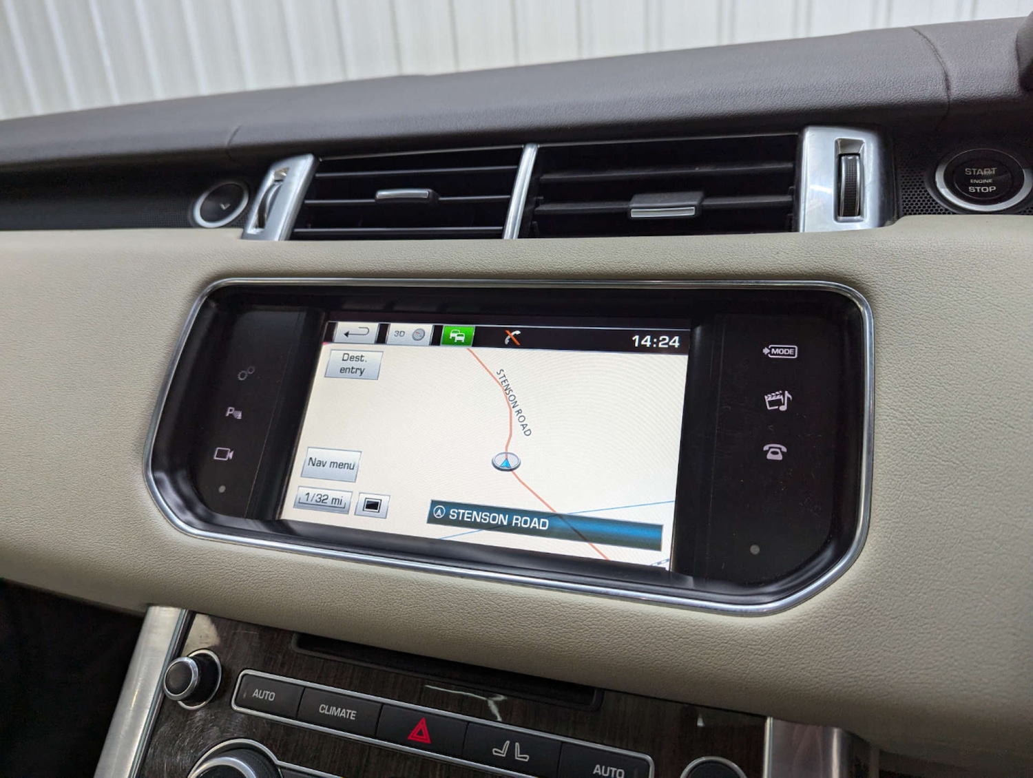 Used Land Rover Range Rover Sport 2015 for sale - 77195835: Photo 89