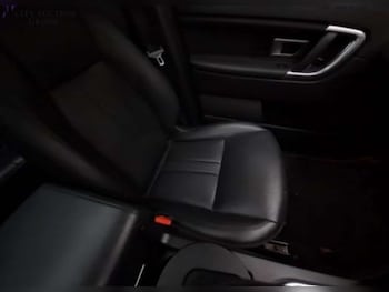 Used Land Rover Discovery Sport 2019 for sale - 78913948: Photo