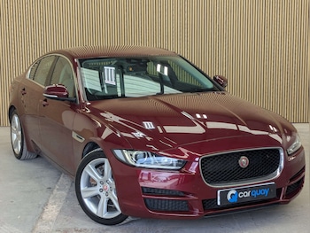 Used Jaguar XE 2015 for sale - 79111359: Photo
