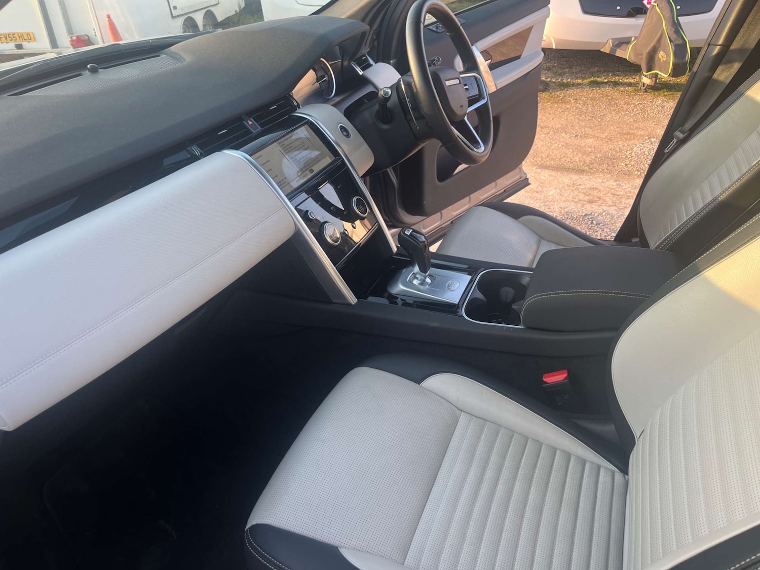 Used Land Rover Discovery Sport 2022 for sale - 77762382: Photo 9