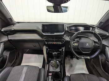 Used Peugeot 2008 2021 for sale - 75760264: Photo