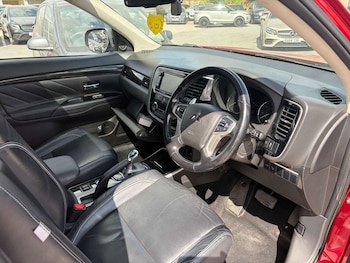 Used Mitsubishi Outlander 2016 for sale - 79459676: Photo