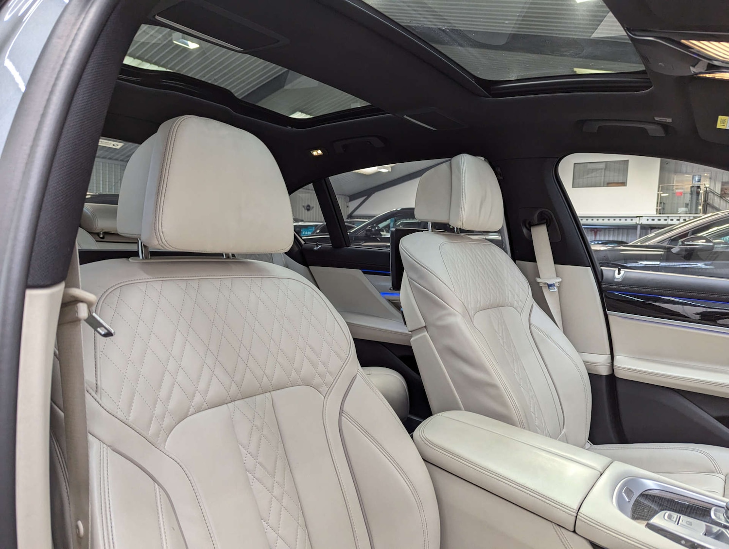 Used BMW 7 Series 2018 for sale - 76363728: Photo 52