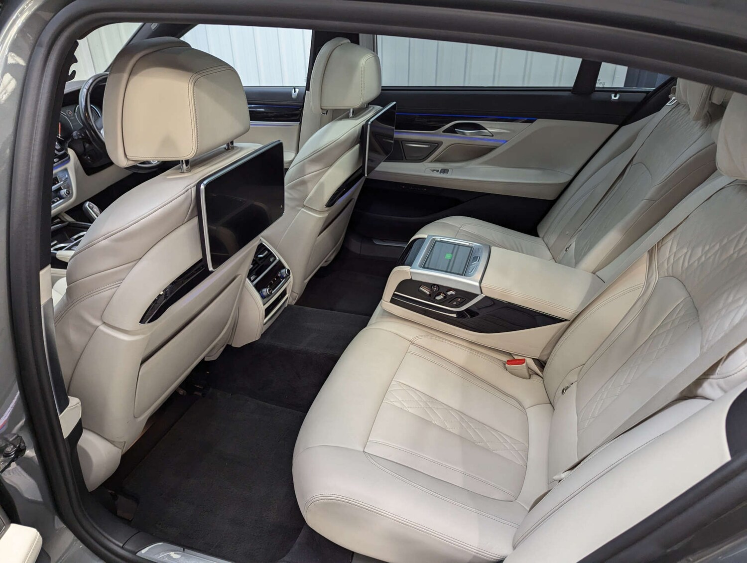 Used BMW 7 Series 2018 for sale - 76363728: Photo 67