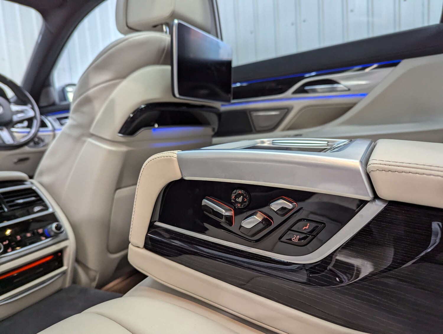 Used BMW 7 Series 2018 for sale - 76363728: Photo 73
