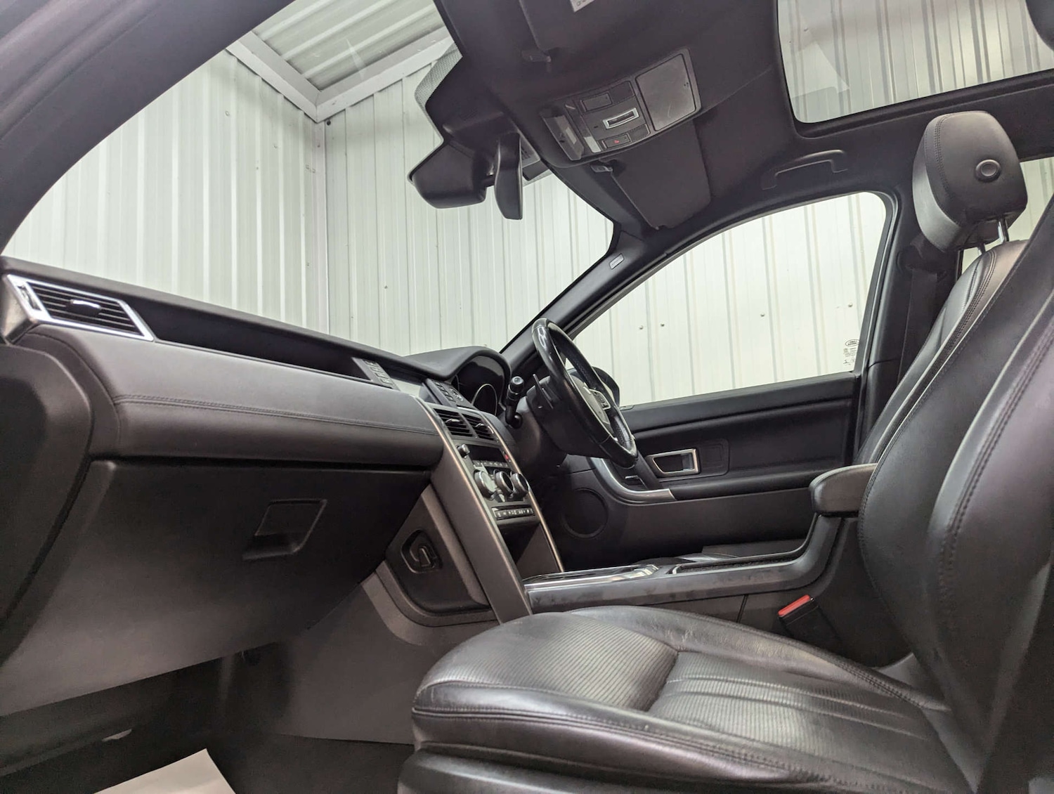 Used Land Rover Discovery Sport 2019 for sale - 76569711: Photo 57