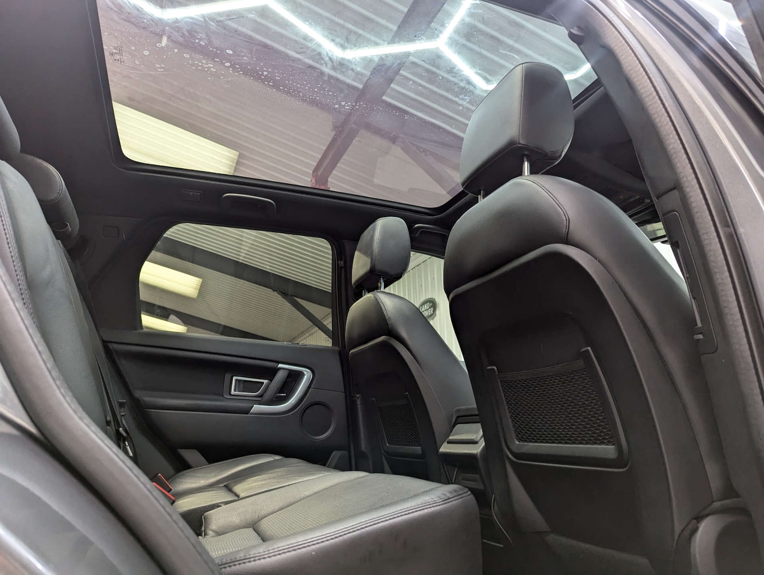 Used Land Rover Discovery Sport 2019 for sale - 76569711: Photo 62