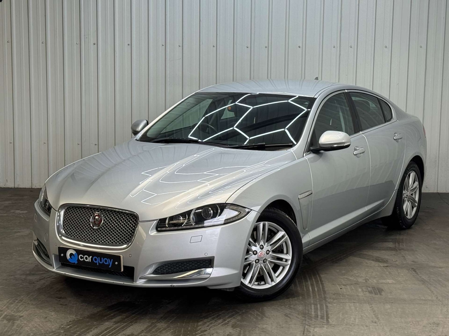 Used Jaguar XF 2015 for sale - 77717749: Photo 11