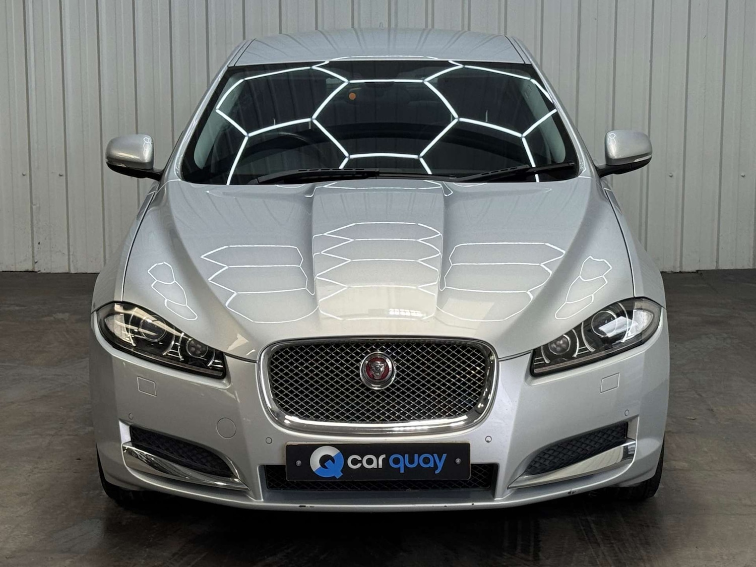 Used Jaguar XF 2015 for sale - 77717749: Photo 17