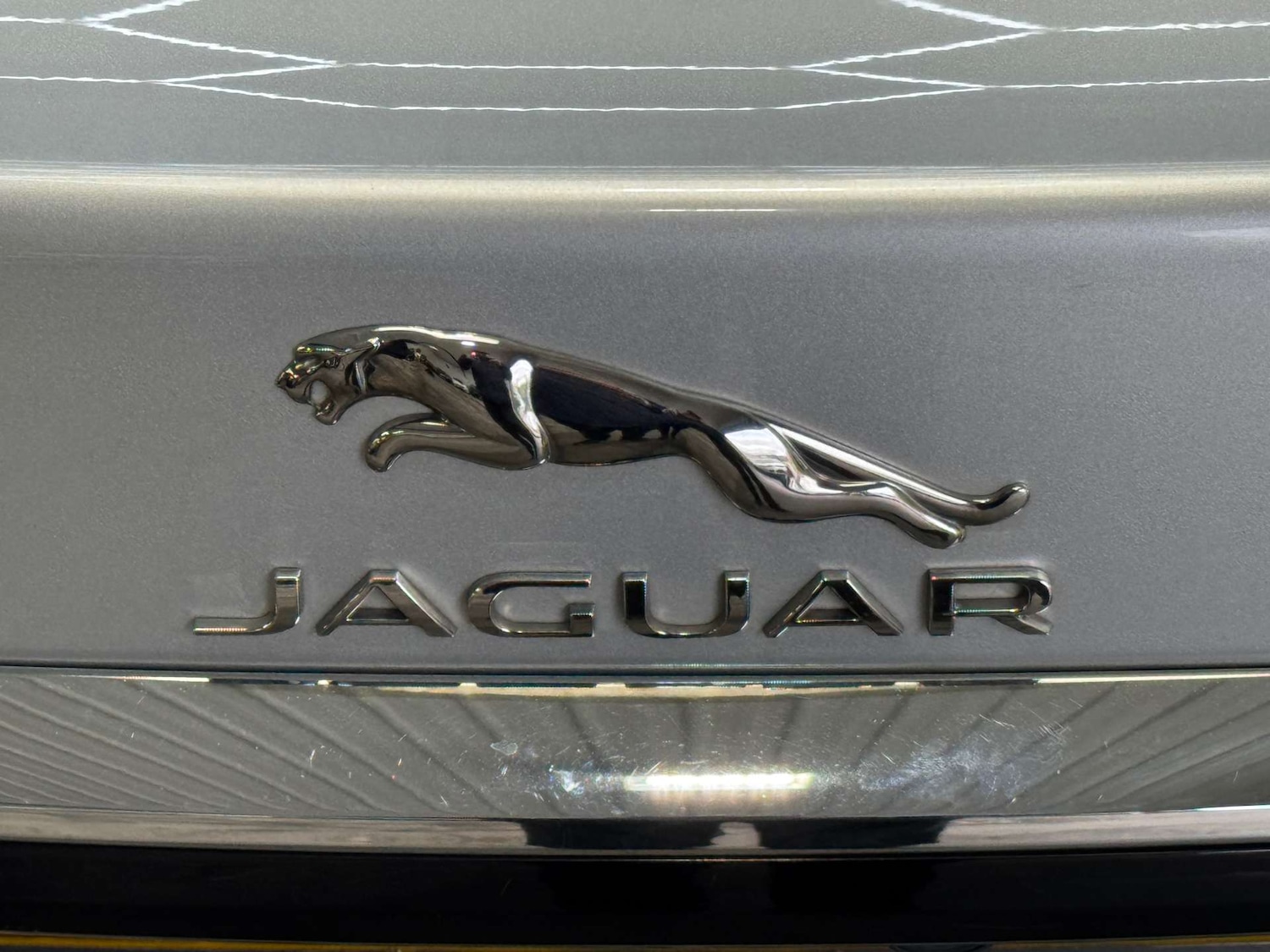 Used Jaguar XF 2015 for sale - 77717749: Photo 28