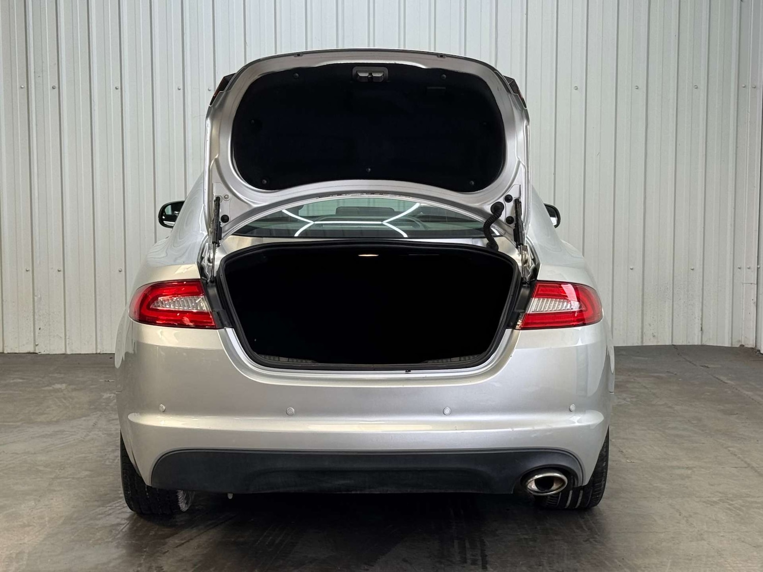 Used Jaguar XF 2015 for sale - 77717749: Photo 37