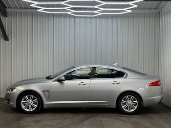 Used Jaguar XF 2015 for sale - 77717749: Photo