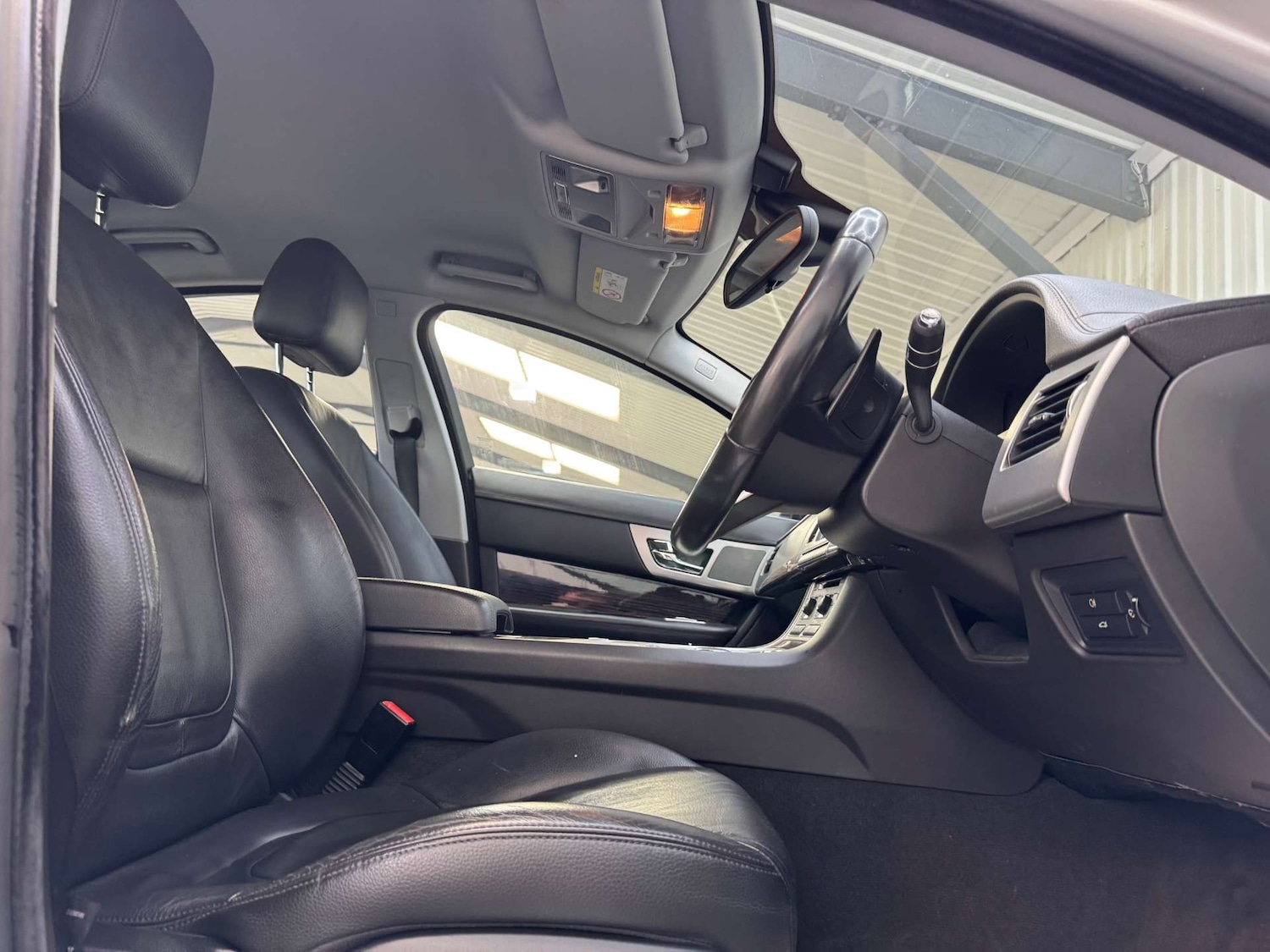 Used Jaguar XF 2015 for sale - 77717749: Photo 58