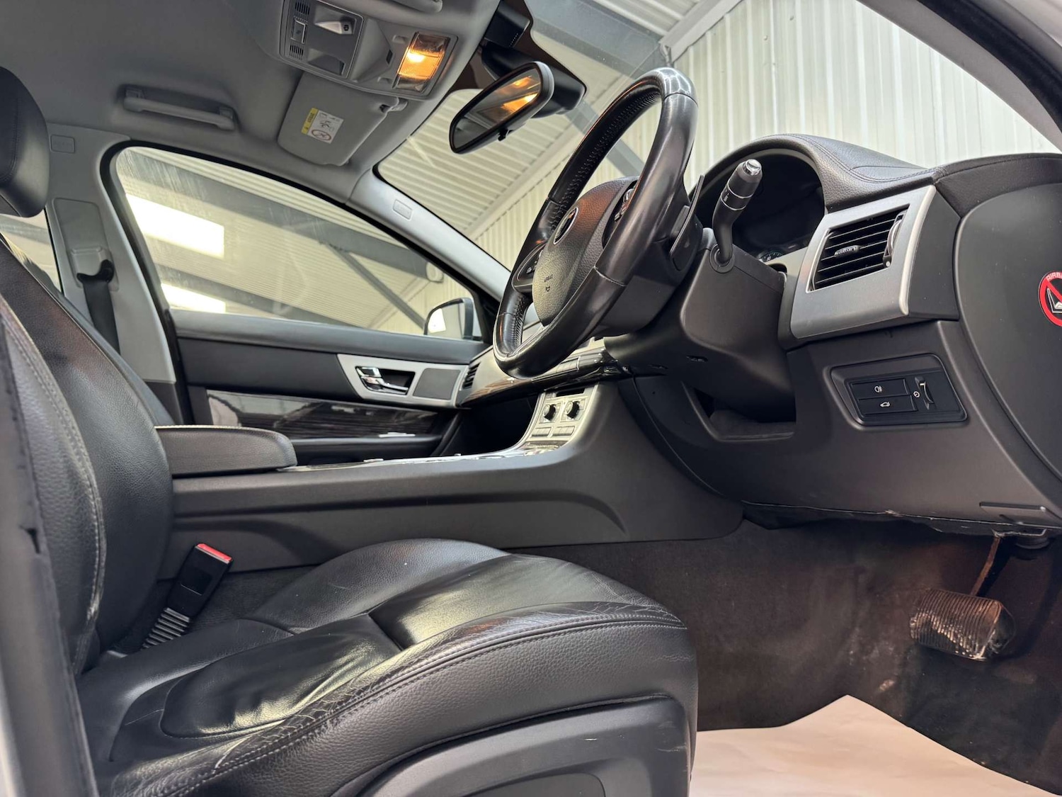 Used Jaguar XF 2015 for sale - 77717749: Photo 59