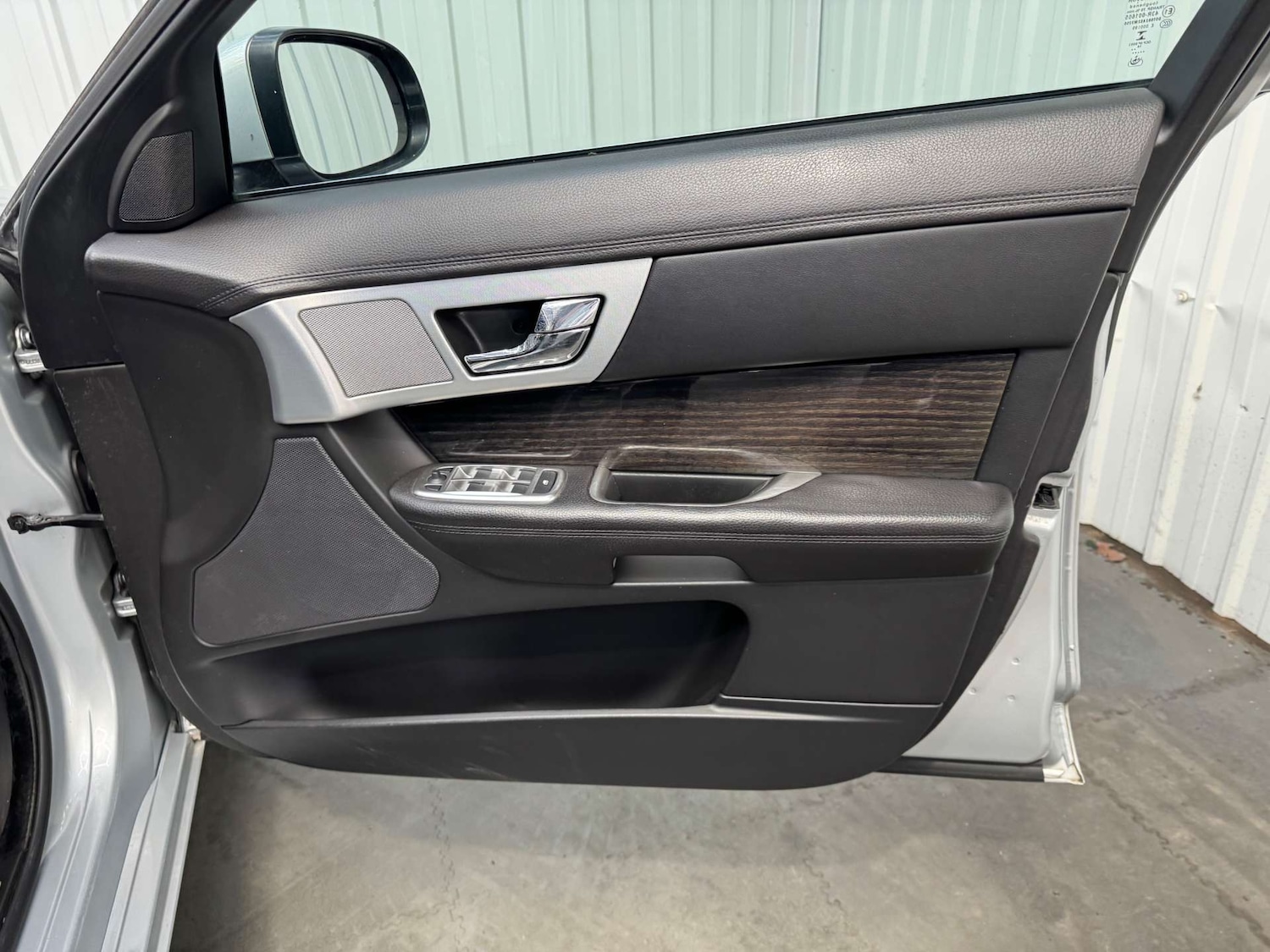 Used Jaguar XF 2015 for sale - 77717749: Photo 61