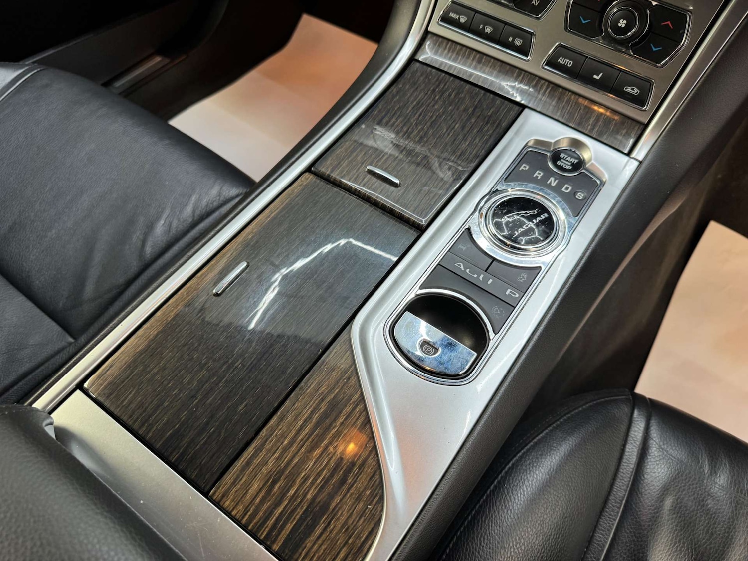 Used Jaguar XF 2015 for sale - 77717749: Photo 89