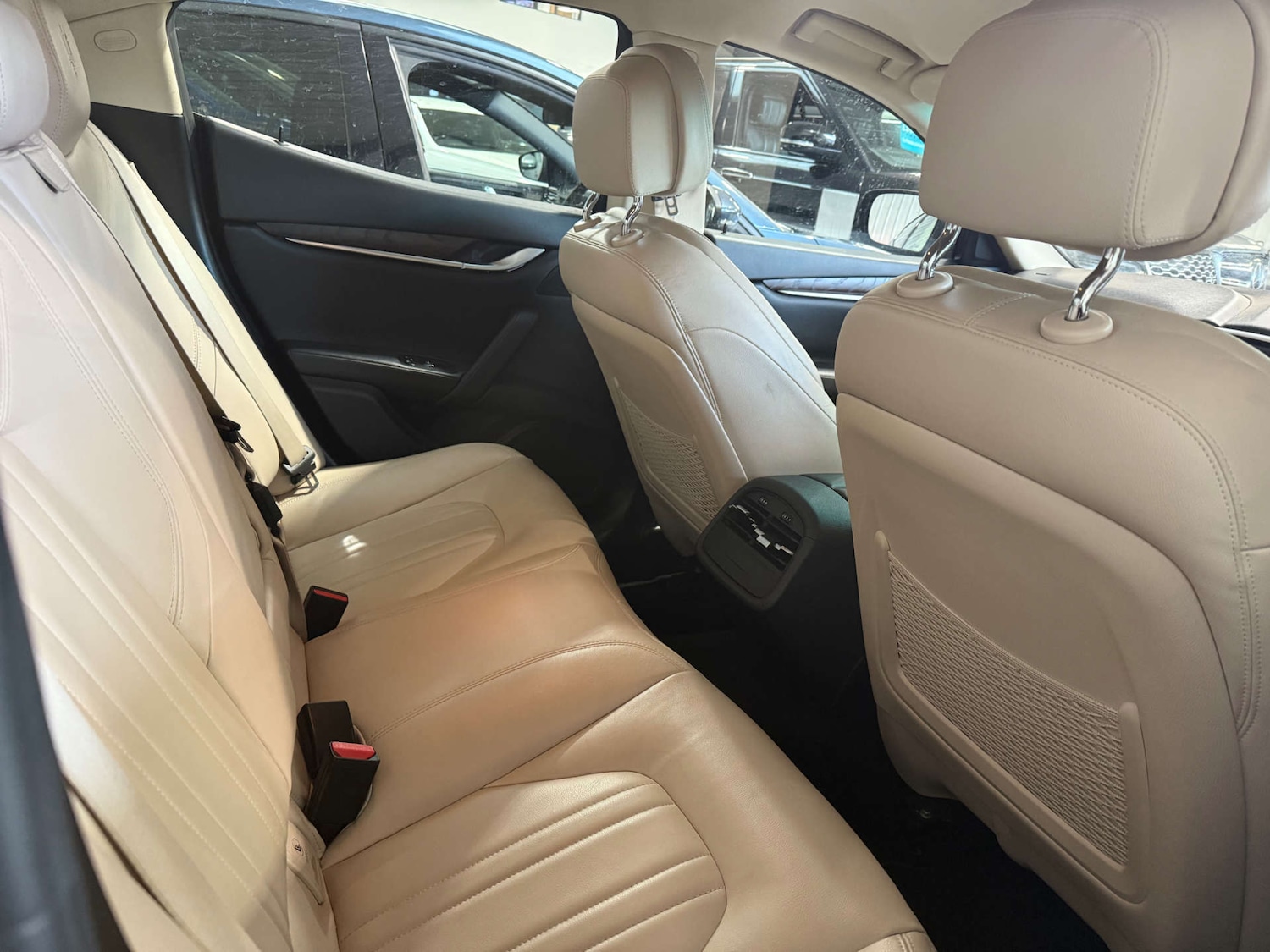 Used Maserati Ghibli 2014 for sale - 77655566: Photo 10