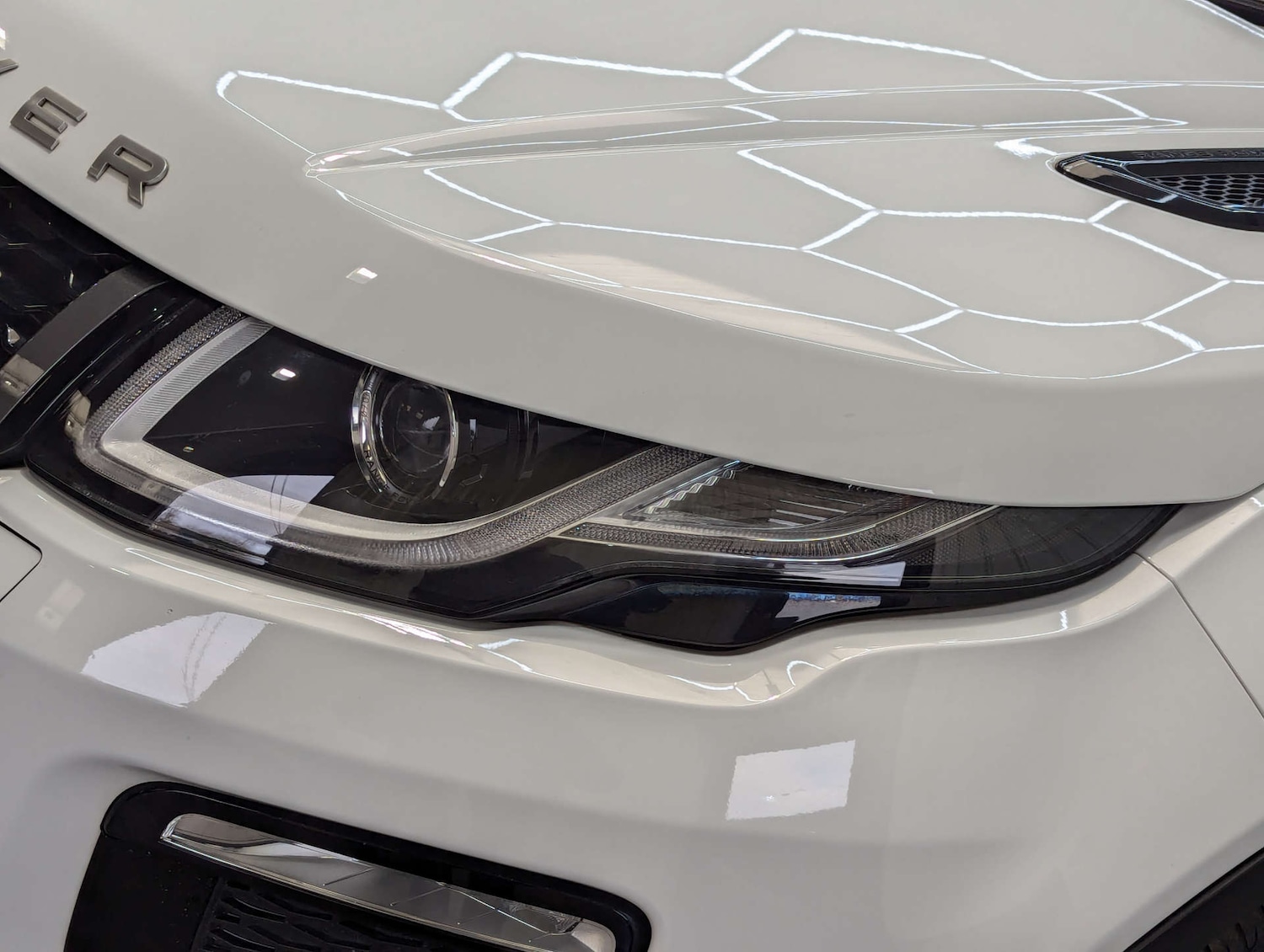 Used Land Rover Range Rover Evoque 2018 for sale - 76830000: Photo 28