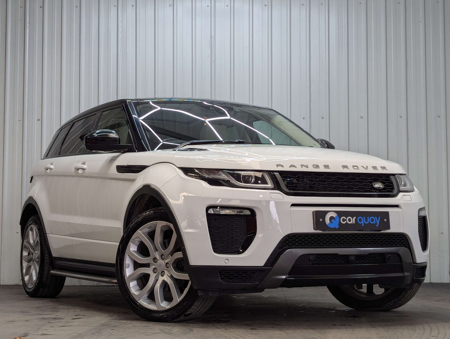Used Land Rover Range Rover Evoque 2018 for sale - 76830000: Photo 4