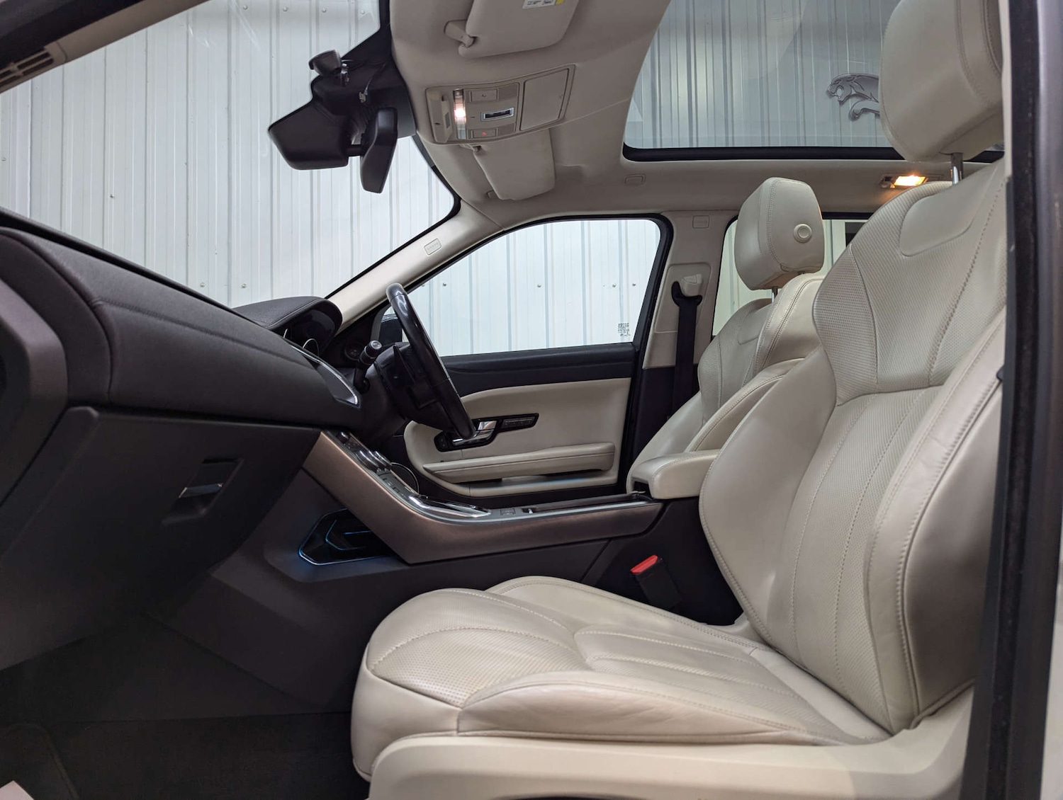 Used Land Rover Range Rover Evoque 2018 for sale - 76830000: Photo 58