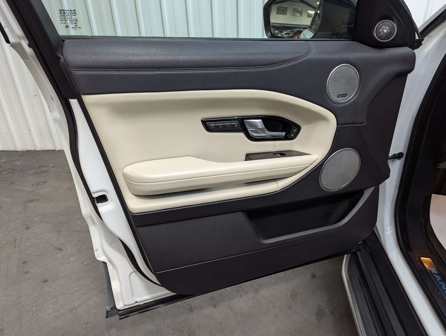 Used Land Rover Range Rover Evoque 2018 for sale - 76830000: Photo 59