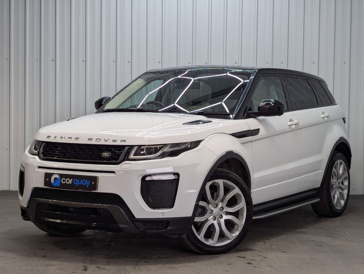 Used Land Rover Range Rover Evoque 2018 for sale - 76830000: Photo 6