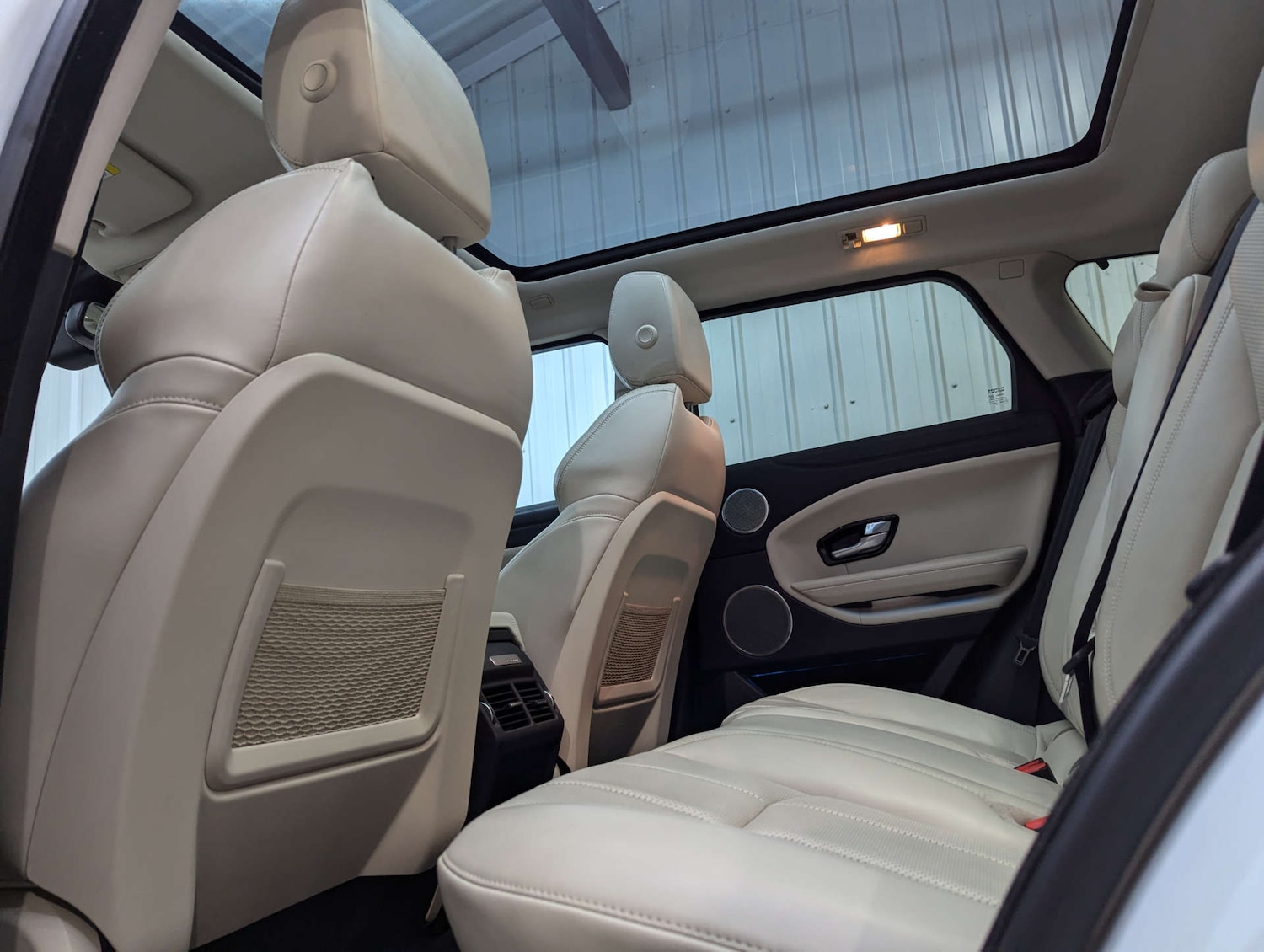 Used Land Rover Range Rover Evoque 2018 for sale - 76830000: Photo 67