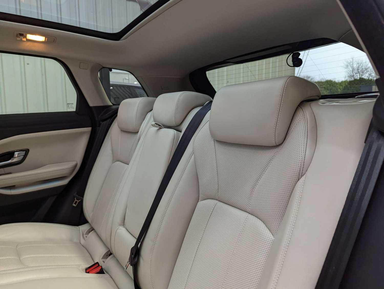 Used Land Rover Range Rover Evoque 2018 for sale - 76830000: Photo 68