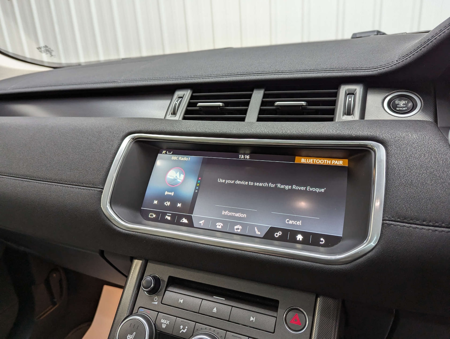 Used Land Rover Range Rover Evoque 2018 for sale - 76830000: Photo 87