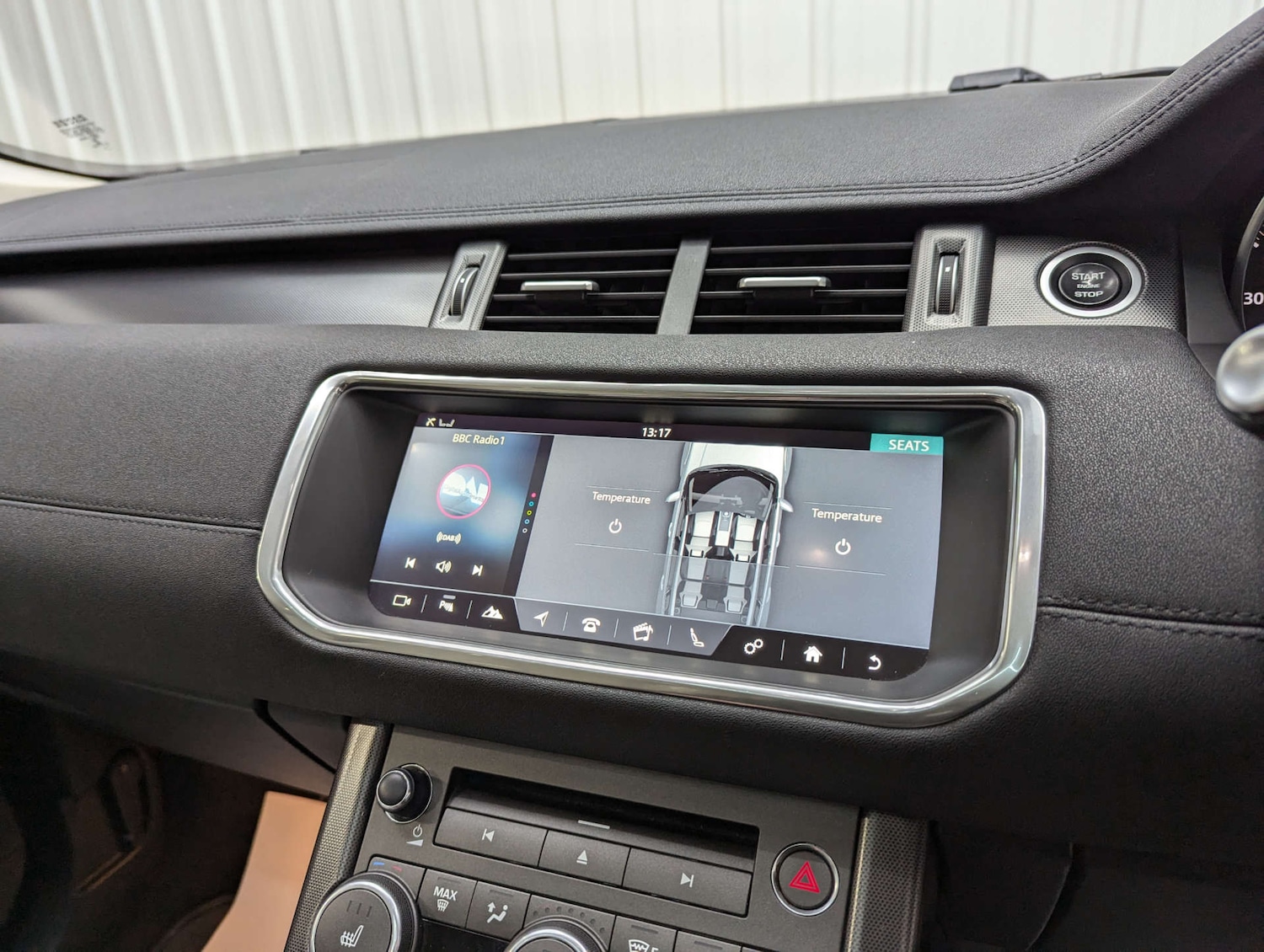 Used Land Rover Range Rover Evoque 2018 for sale - 76830000: Photo 89