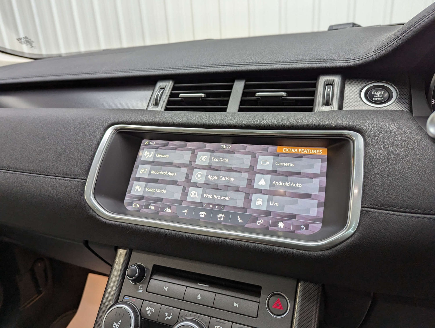 Used Land Rover Range Rover Evoque 2018 for sale - 76830000: Photo 91