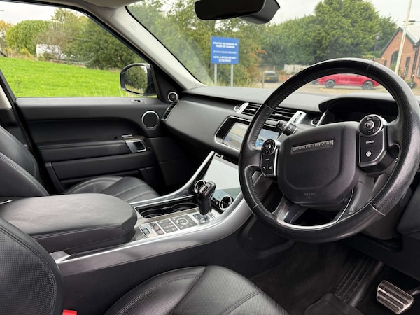 Used Land Rover Range Rover Sport 2017 for sale - 76258045: Photo 10
