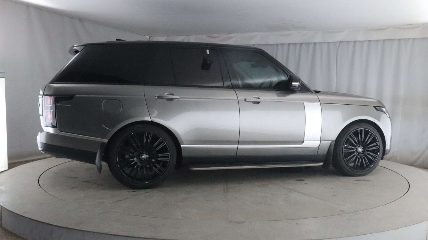 Used Land Rover Range Rover 2018 for sale - 77198025: Photo 9