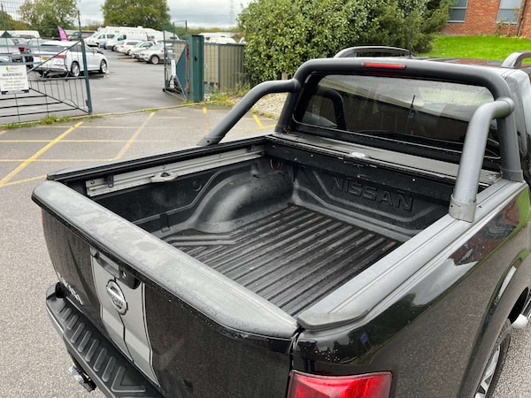 Used Nissan Navara 2016 for sale - 76212195: Photo 11