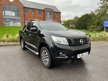 Nissan - Navara