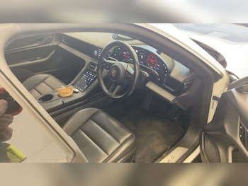 Used Porsche Taycan 2023 for sale - 79580144: Photo