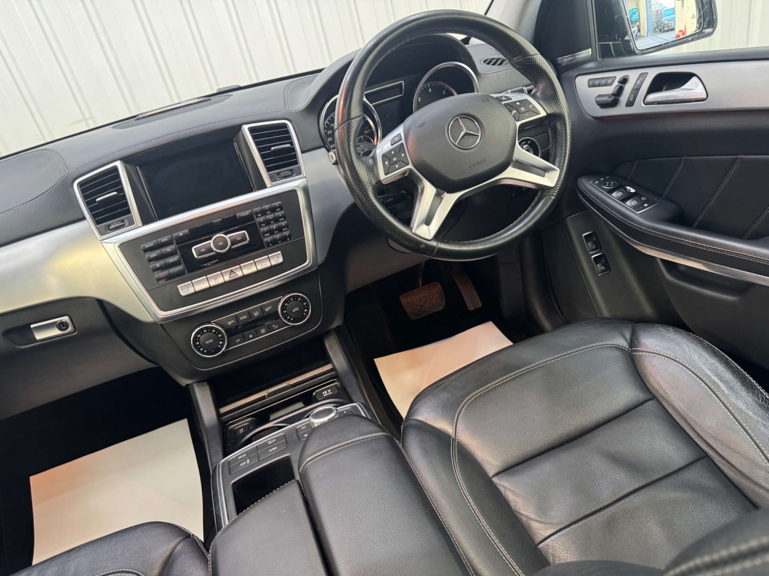 Used Mercedes-Benz GL Class 2014 for sale - 76595238: Photo 49