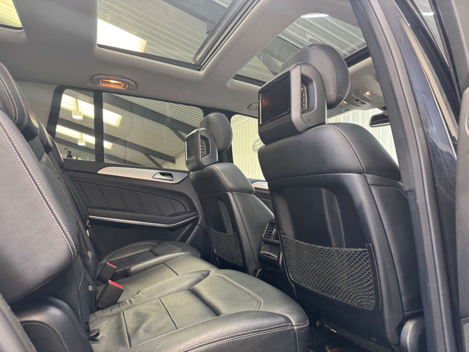 Used Mercedes-Benz GL Class 2014 for sale - 76595238: Photo 65