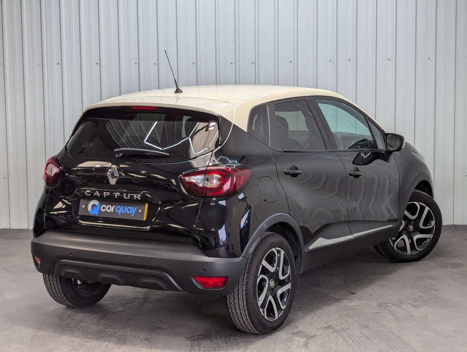 Used Renault Captur 2018 for sale - 76278108: Photo 10