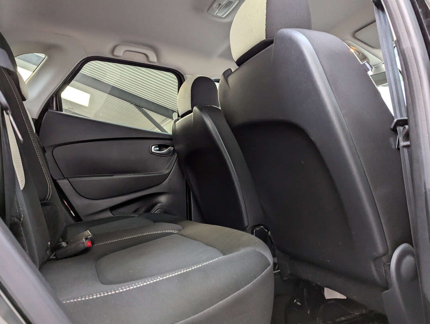 Used Renault Captur 2018 for sale - 76278108: Photo 63